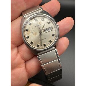 Vintage Wyler Lifeguard Dynawind - Original Band - Day/Date Automatic